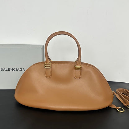 LBP17 bag 44-19-21cm Hand bag