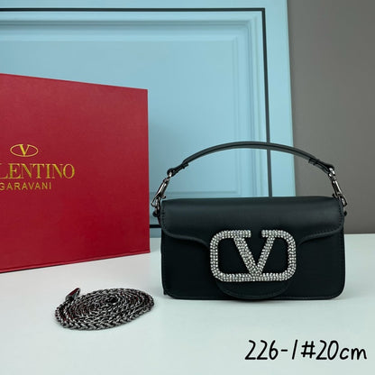 LVP5 bag 20-11-5cm Shoulder bags