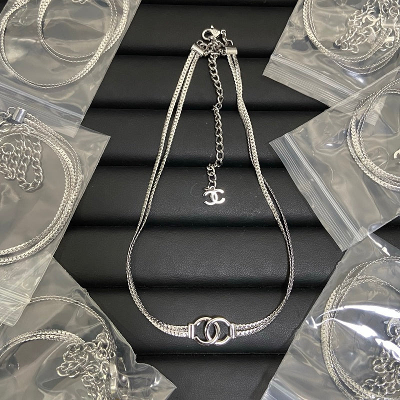 CHN122   Women's snake bone double-layer double C necklace jewelry