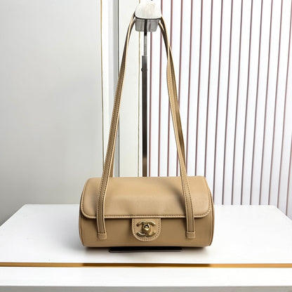 LCP103 Calfskin Bag 10-20.5-10CM Shoulder bags